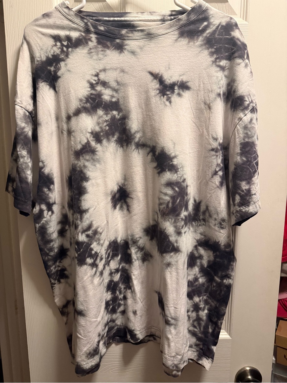 PINK Victoria's Secret Black & White Tie-Dye Short Sleeve Tee